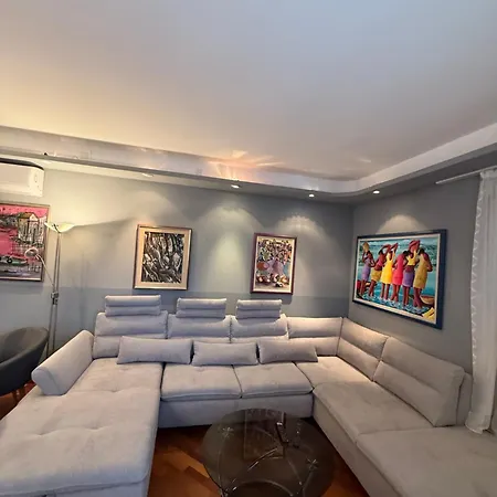 Daire Blue Stella Luxury Split