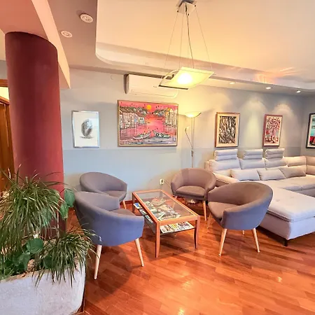 Blue Stella Luxury Апартаменты *