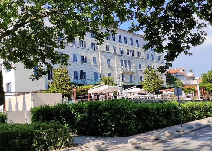 Blue Stella Luxury *